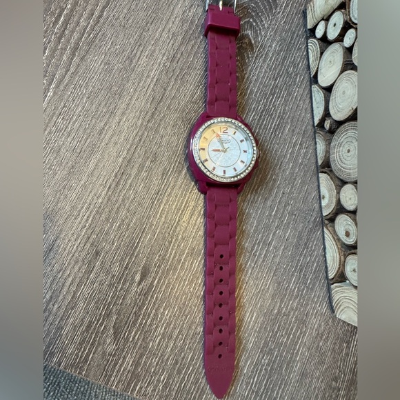 Coach Boyfriend Berry Watch silicone band rhinestone dial designer timepiece - Picture 4 of 5